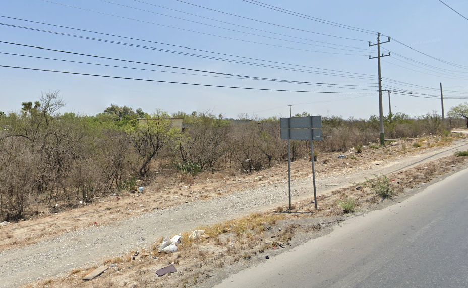 2 Terrenos Contiguos en Venta - Carr. Gral. Zuazua y Carr. a Laredo