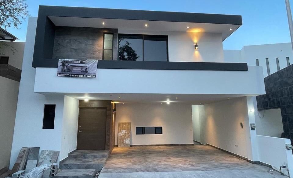 Casa en Venta Cumbres de Santiago 