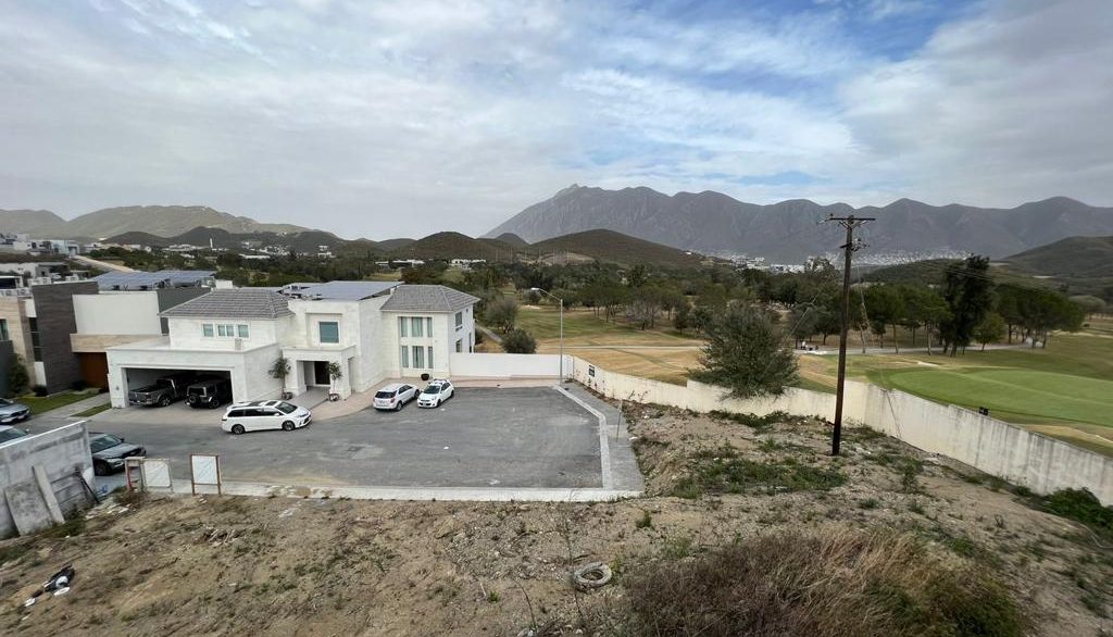 Casa en Construcción Sierra Alta