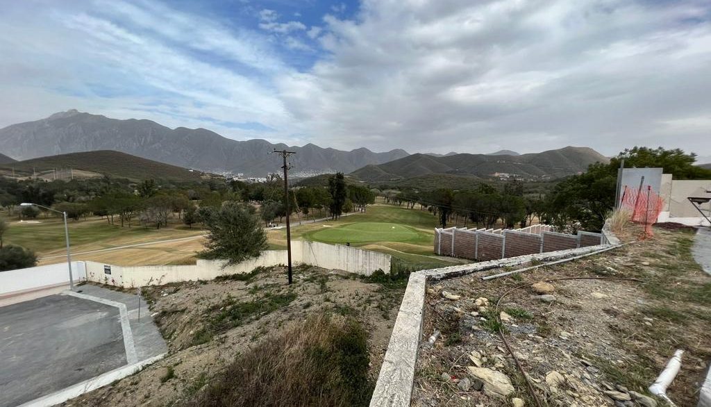 Casa en Construcción Sierra Alta