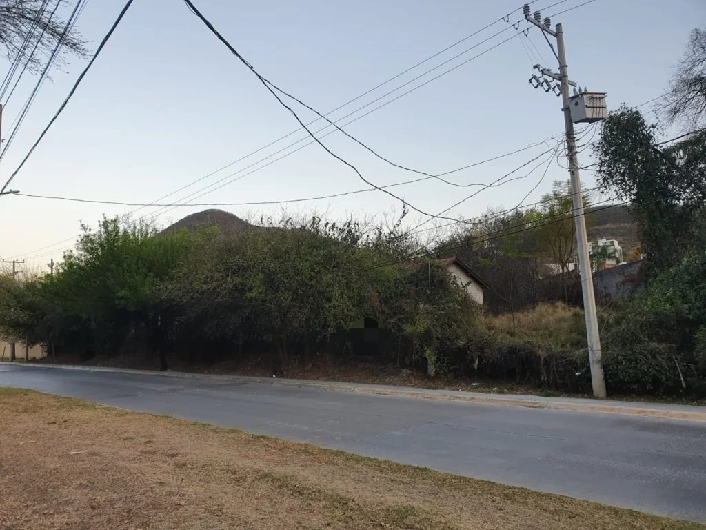 Fotografía de Excelente Terreno en Camino al Diente, Monterrey N.L.